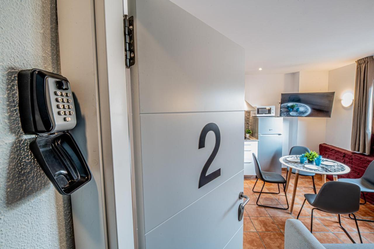 Apartamento 2 En La Muralla Romana Junto A La Catedral Tarragona Eksteriør bilde