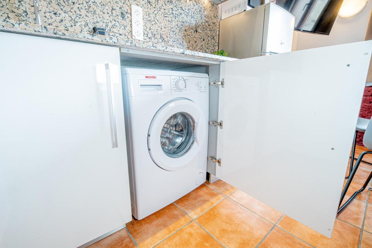 Apartamento 2 En La Muralla Romana Junto A La Catedral Tarragona Eksteriør bilde