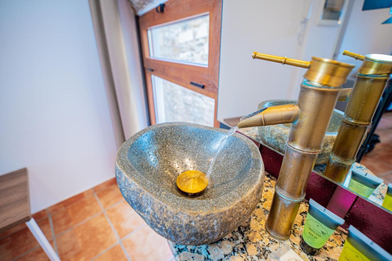 Apartamento 2 En La Muralla Romana Junto A La Catedral Tarragona Eksteriør bilde